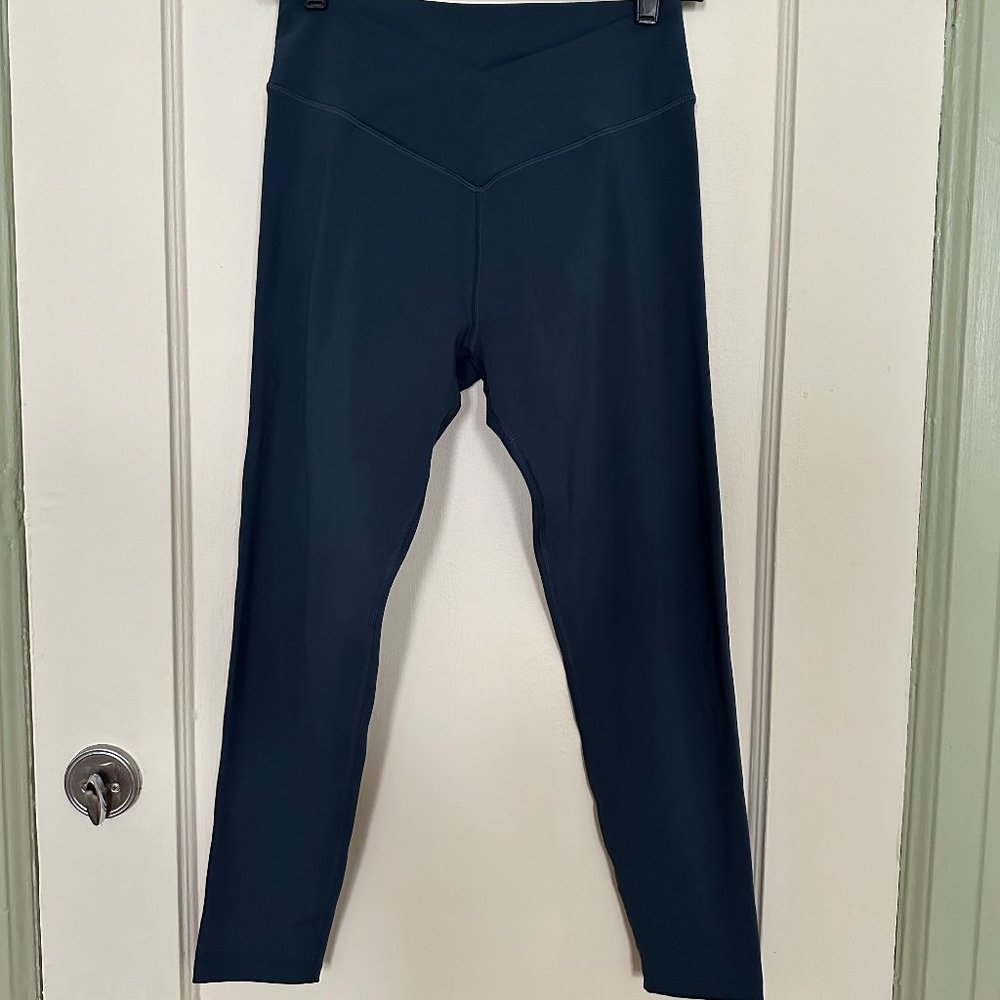 Lorna Jane Dark Blue Crisscross Leggings